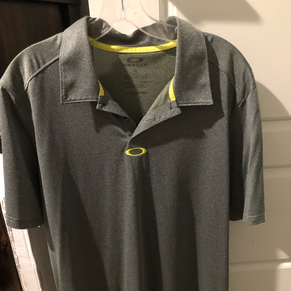 Men’s Oakley Polo